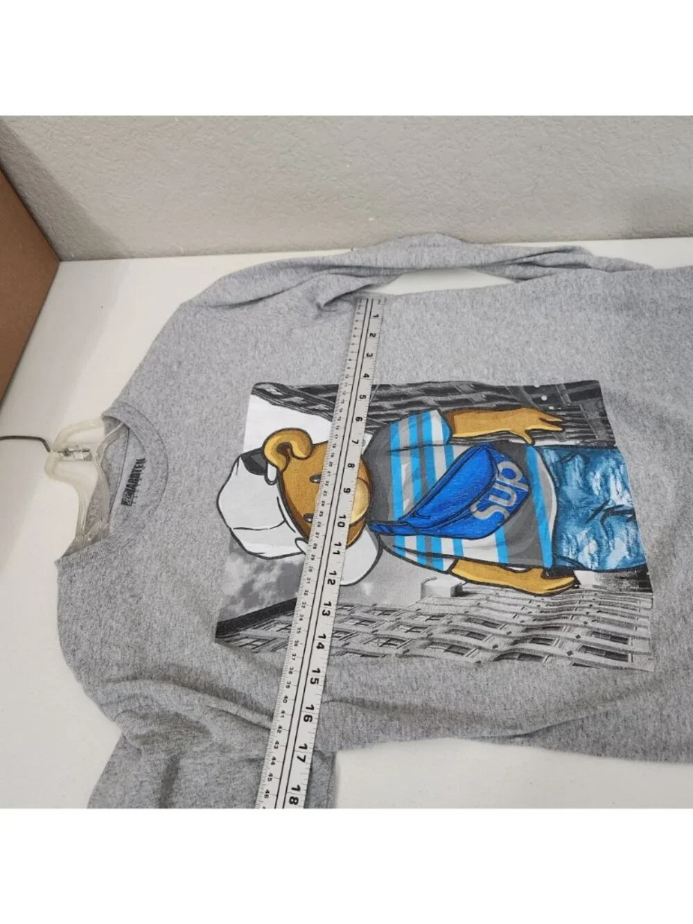 Hardten Clothing Bear Graphic Long Sleeve Shirt Gray Size L Cotton Blend